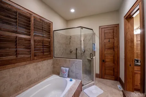 164 Crestline Drive Cashiers NC 28717