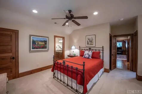 164 Crestline Drive Cashiers NC 28717