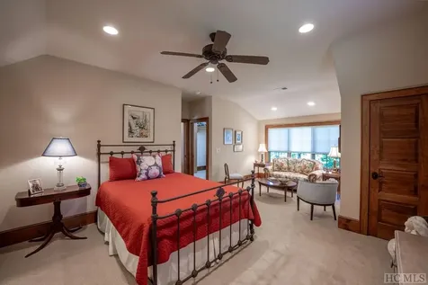 164 Crestline Drive Cashiers NC 28717