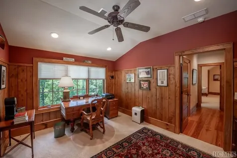 164 Crestline Drive Cashiers NC 28717