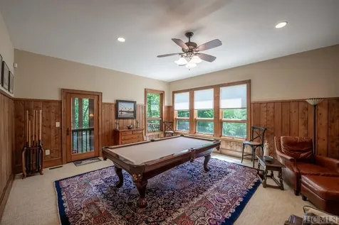 164 Crestline Drive Cashiers NC 28717
