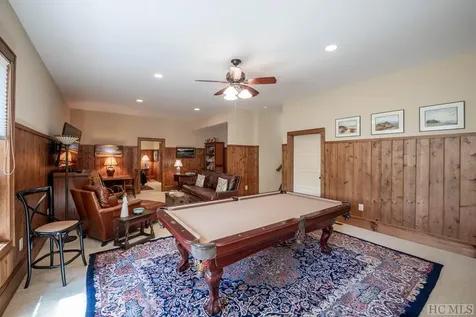 164 Crestline Drive Cashiers NC 28717