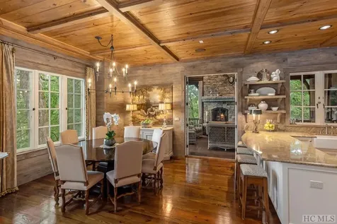 2258 Chimney Top Cashiers NC 28717