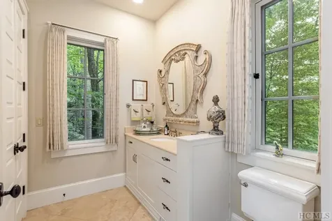 2258 Chimney Top Cashiers NC 28717