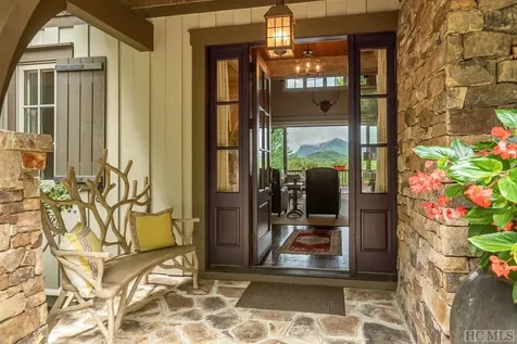 2258 Chimney Top Cashiers NC 28717