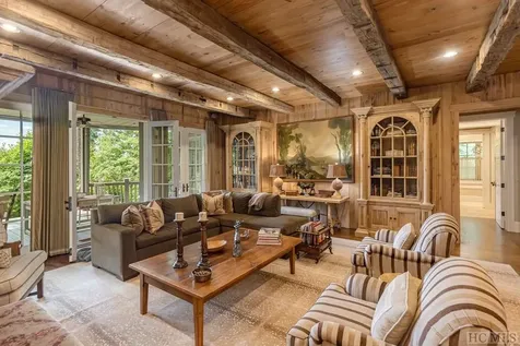 2258 Chimney Top Cashiers NC 28717