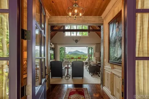 2258 Chimney Top Cashiers NC 28717