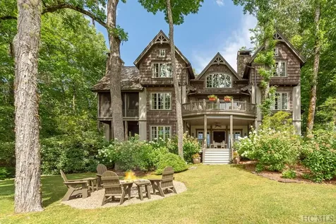 2258 Chimney Top Cashiers NC 28717