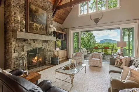2258 Chimney Top Cashiers NC 28717