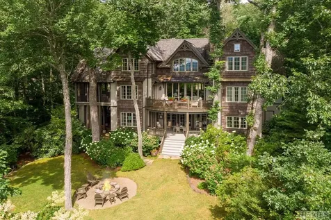 2258 Chimney Top Cashiers NC 28717