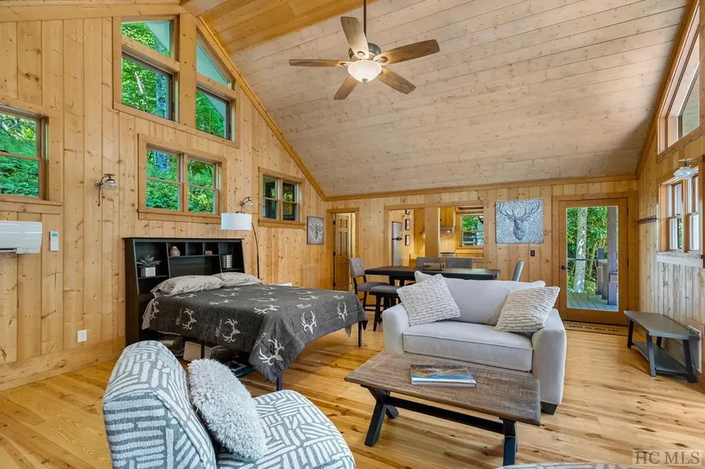 619 Speckled Feather Pass Sapphire NC 28774