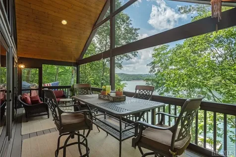 312 Andrews Park Road Glenville NC 28736