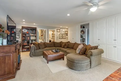 312 Andrews Park Road Glenville NC 28736
