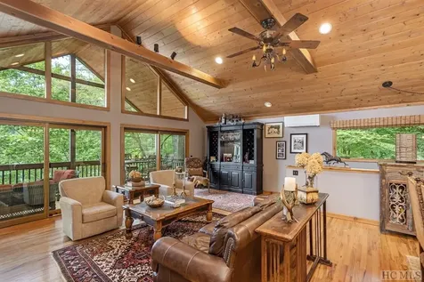 312 Andrews Park Road Glenville NC 28736