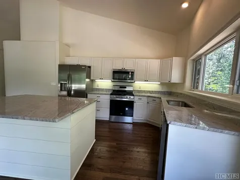 225 Lakeshore Drive Cullowhee NC 28723
