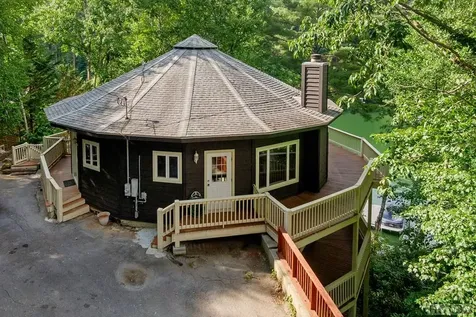 225 Lakeshore Drive Cullowhee NC 28723