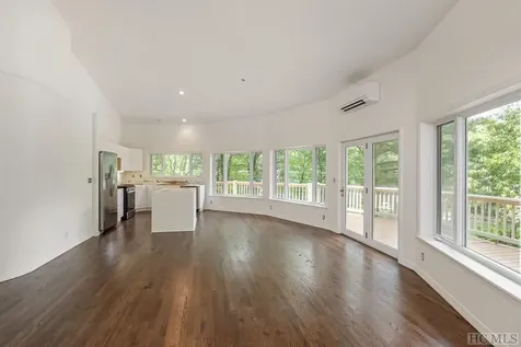 225 Lakeshore Drive Cullowhee NC 28723