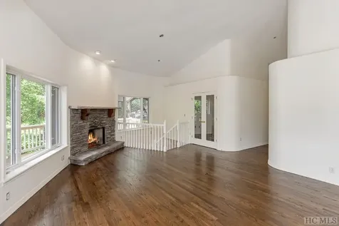 225 Lakeshore Drive Cullowhee NC 28723