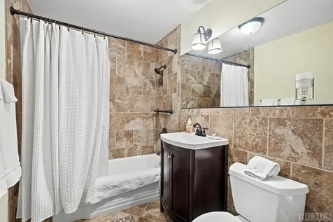 278 Upper Lake Road Highlands NC 28741