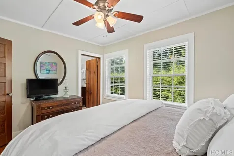 278 Upper Lake Road Highlands NC 28741
