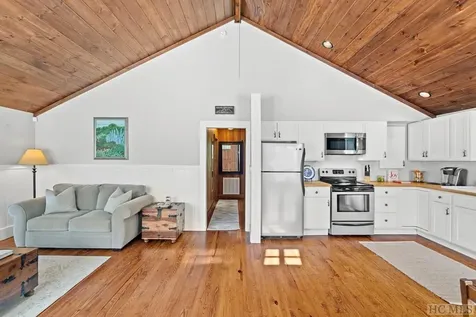 278 Upper Lake Road Highlands NC 28741