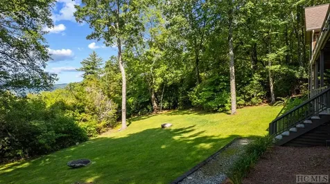 637 Hawk Mountain Road Lake Toxaway NC 28747
