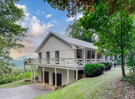 230 Raven Ridge Road Scaly Mountain NC 28775