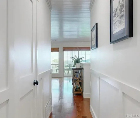 230 Raven Ridge Road Scaly Mountain NC 28775