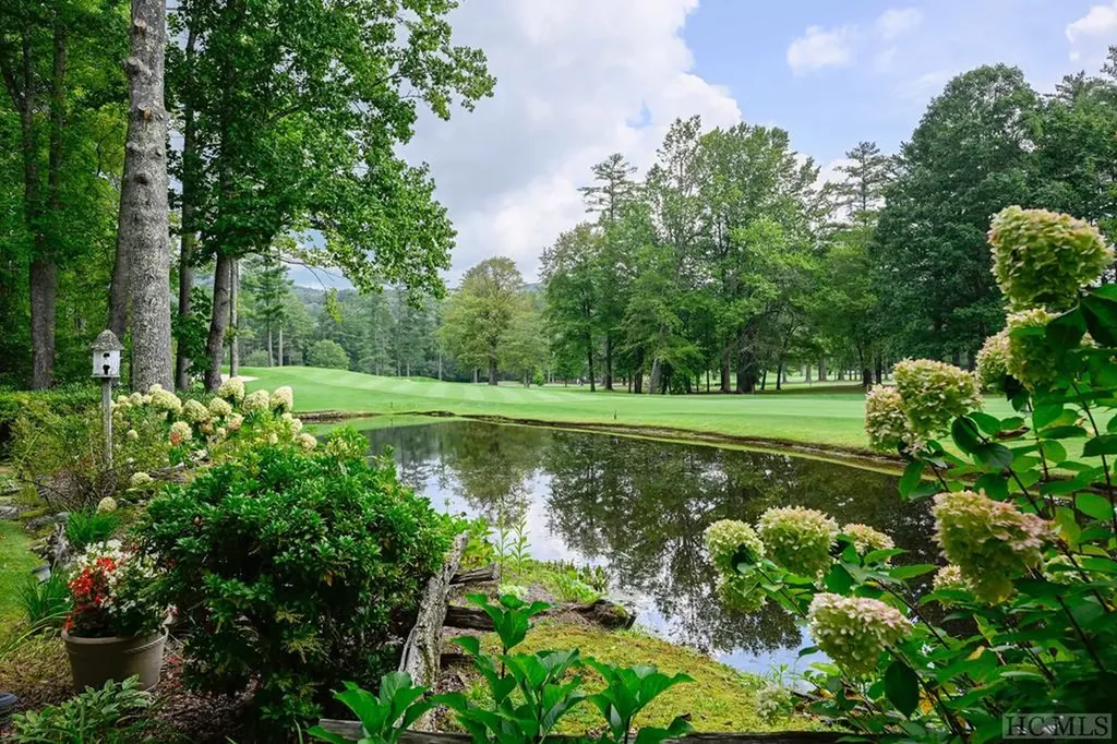 108 St Andrews Drive Sapphire NC 28774