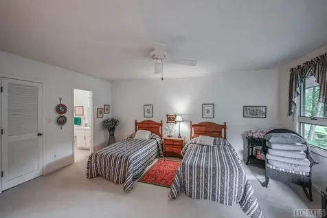 108 St Andrews Drive Sapphire NC 28774