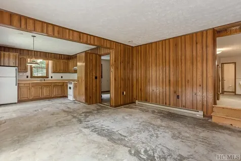 55 Dolly Lane Highlands NC 28741
