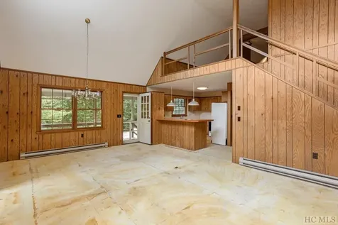 55 Dolly Lane Highlands NC 28741