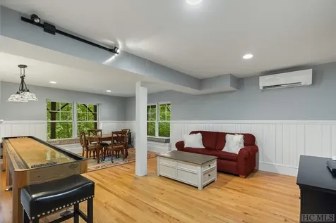 151 Cart Path Cullowhee NC 28723