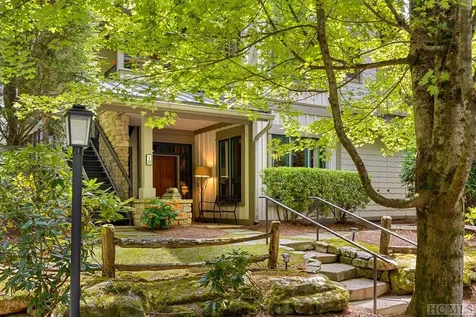 18 Village Walk Highlands NC 28741