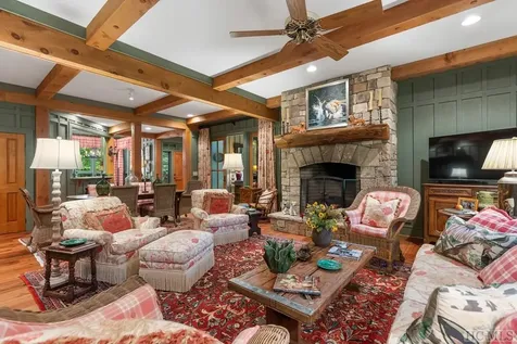 18 Village Walk Highlands NC 28741