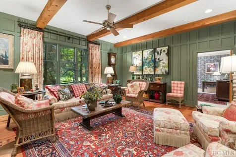 18 Village Walk Highlands NC 28741