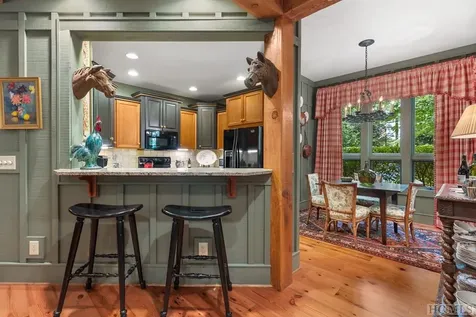 18 Village Walk Highlands NC 28741