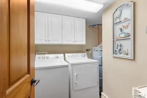 18 Village Walk Highlands NC 28741