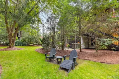 18 Village Walk Highlands NC 28741