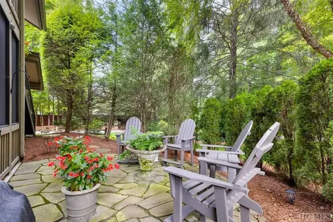 18 Village Walk Highlands NC 28741