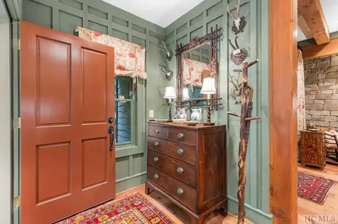 18 Village Walk Highlands NC 28741
