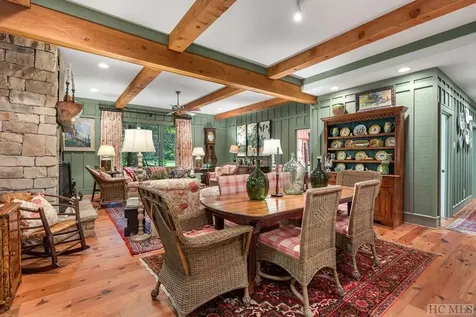 18 Village Walk Highlands NC 28741