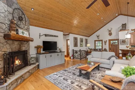 69 Hilltop Road Sapphire NC 28744