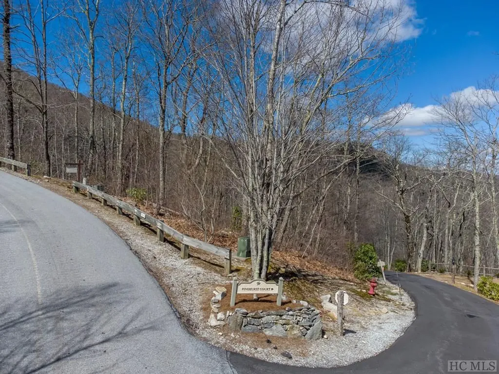 173/174 Pinehurst Court Highlands NC 28741