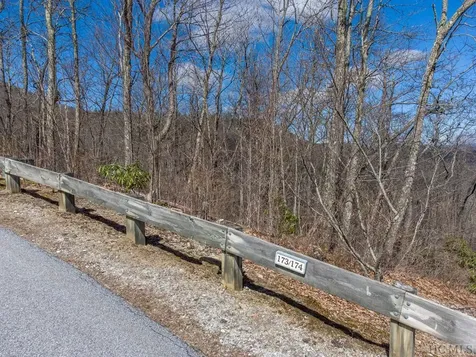 173/174 Pinehurst Court Highlands NC 28741