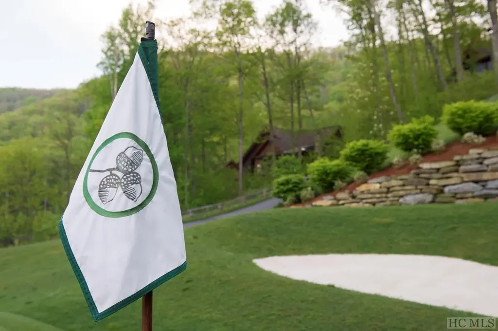 175/176 Pinehurst Court Highlands NC 28741