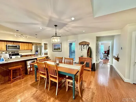 214 Needlepine Lane Sapphire NC 28774