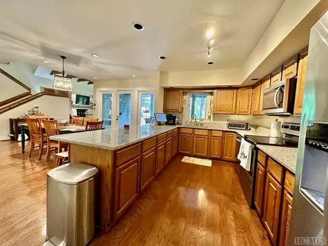 214 Needlepine Lane Sapphire NC 28774