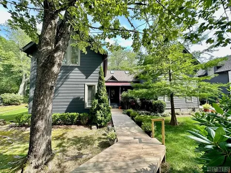 214 Needlepine Lane Sapphire NC 28774