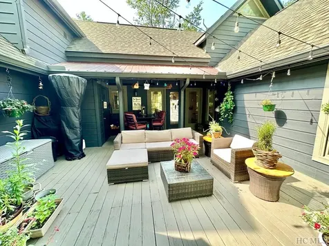 214 Needlepine Lane Sapphire NC 28774